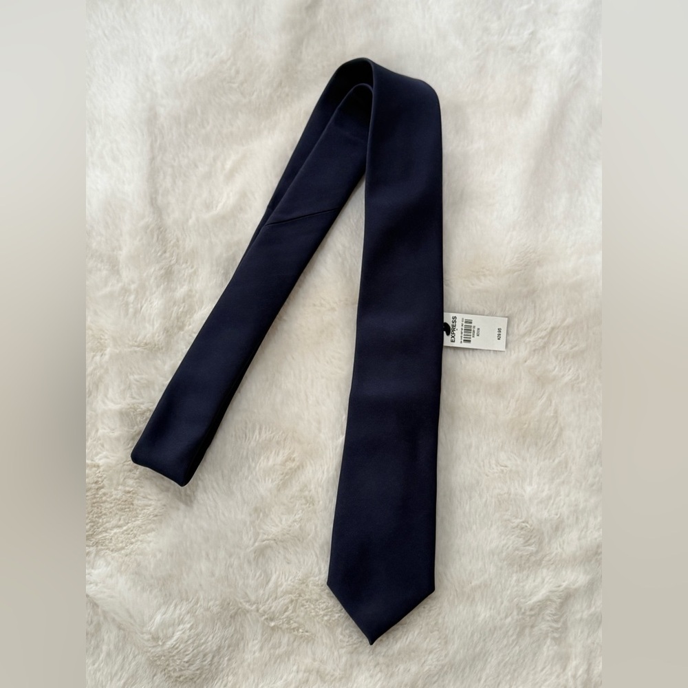 NWT Express Classic True Navy Blue Men's Tie